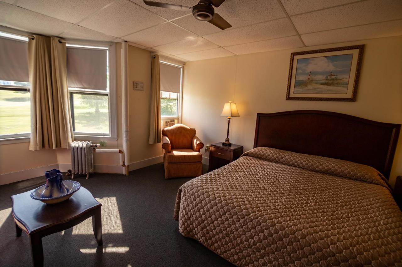 The Presidential Inn At Poland Spring Resort 外观 照片